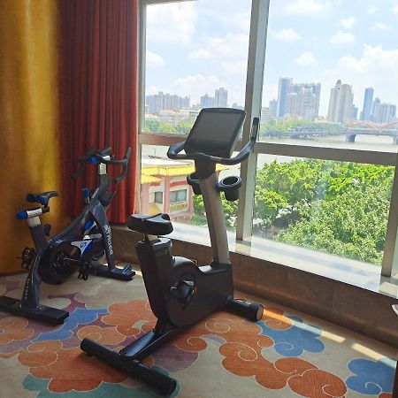 Howard Johnson Riverview Hotel Guangzhou Eksteriør bilde